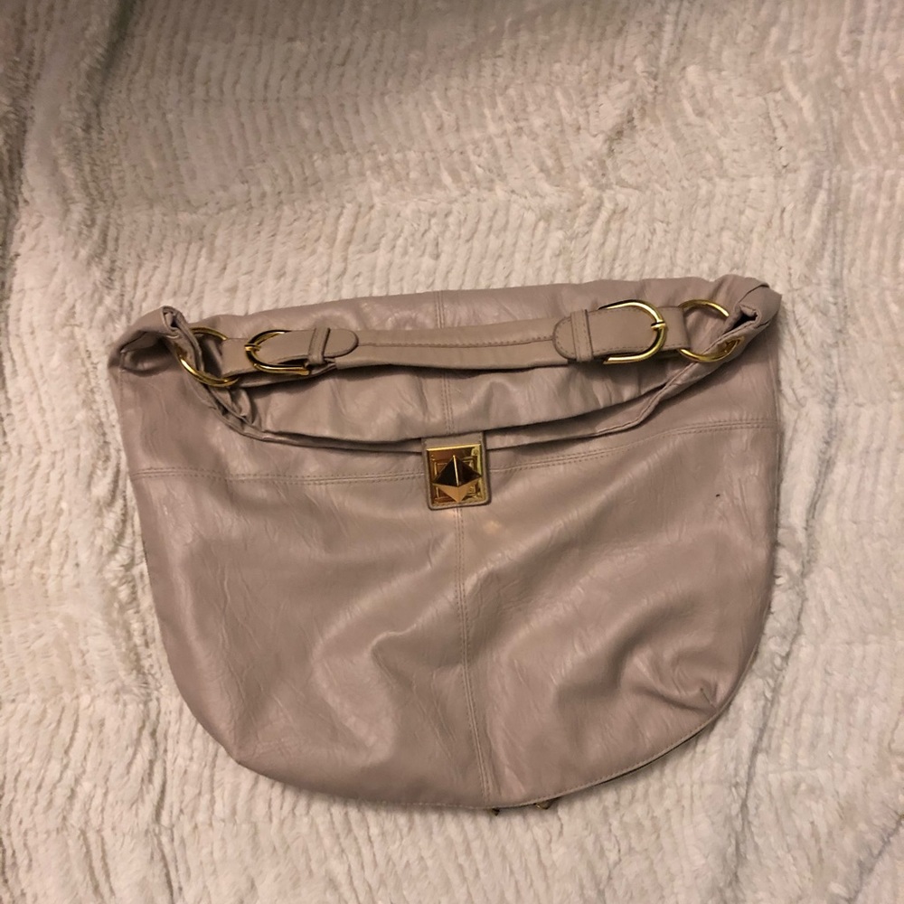 Versatile slouchy handbag!